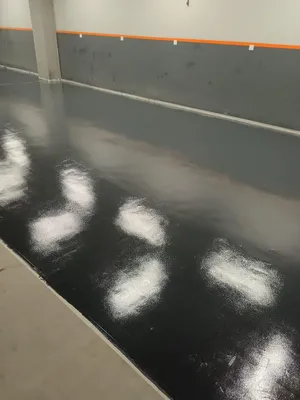 عزل الايبوكسي الأرضيات